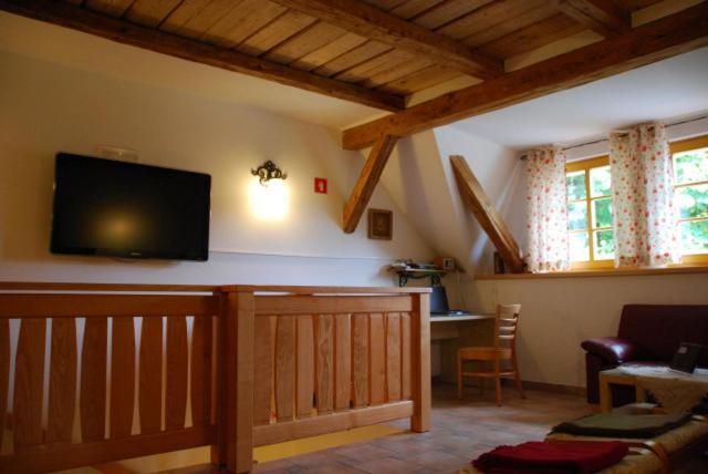 Farm Stay Rotovnik - Plesnik سلوفينج غرادتس المظهر الخارجي الصورة
