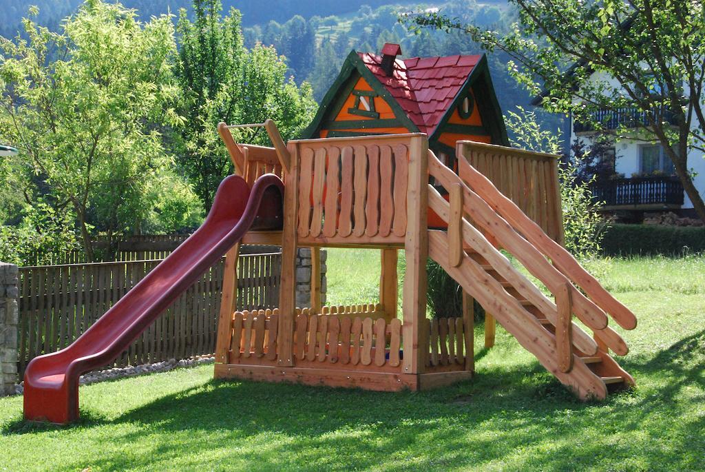 Farm Stay Rotovnik - Plesnik سلوفينج غرادتس المظهر الخارجي الصورة